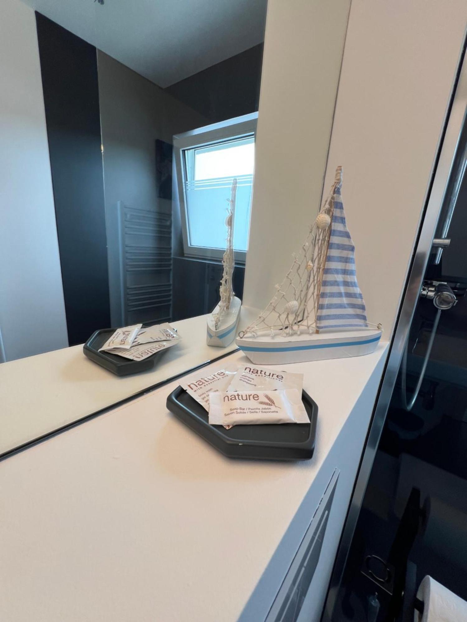 Ferienwohnung Ueber Den Daechern Von Bregenz Exterior foto